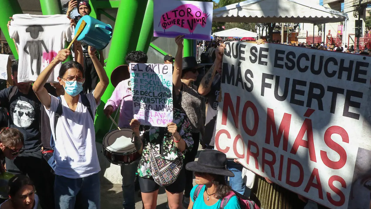 protesta contra corrida CUARTOSCURO